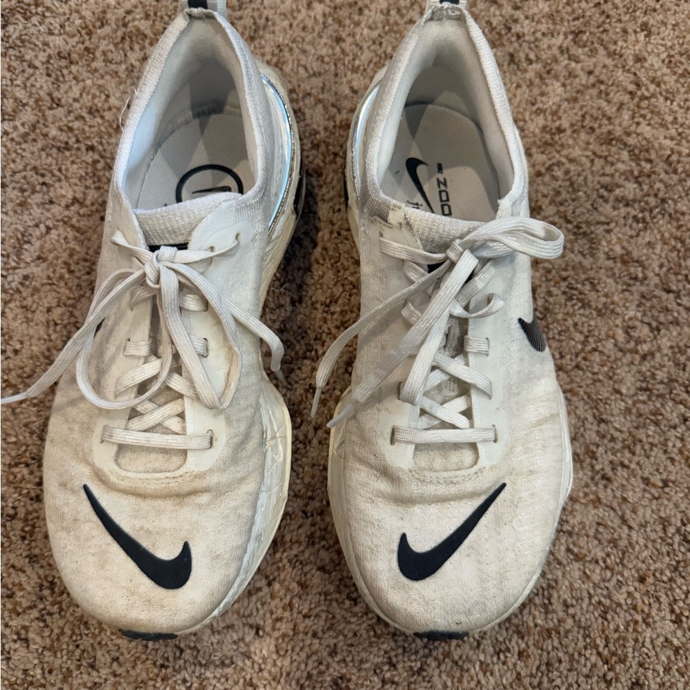 Nike Invincible 3 Running Shoes